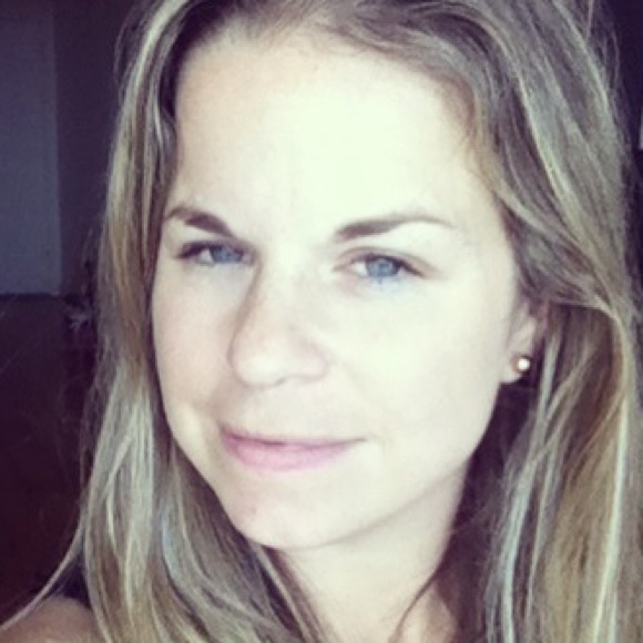 Meet your Posher, Erin - Picture 1 of 1